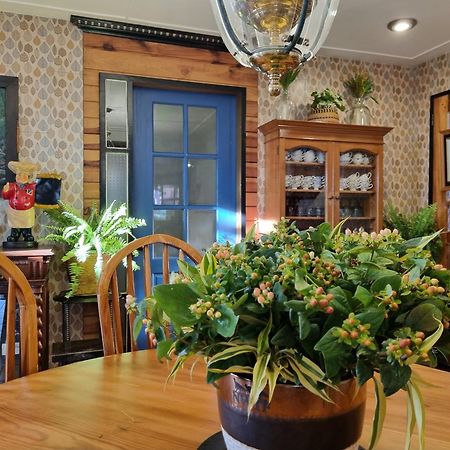 Guest Haven Chalet Baguio Bed And Breakfast Baguio City Exterior foto